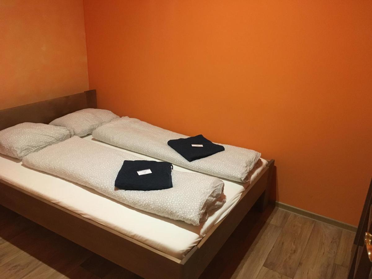 Cb Rooms/Bed&Soup Ceske Budejovice Exterior photo